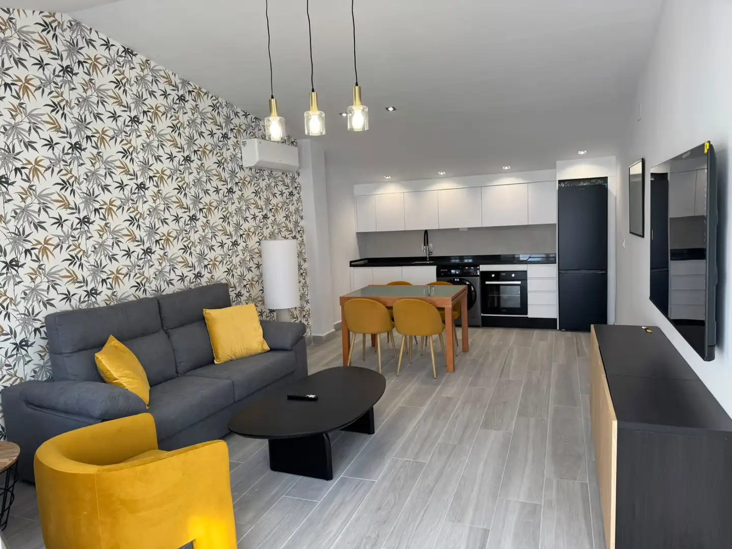 Penthouse zur Miete in Calle Berzocana