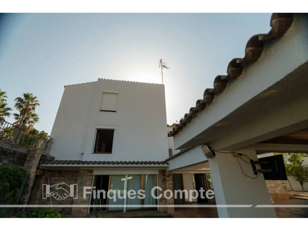 Vista exterior de Casa o chalet en venta en Roda de Berà con Aire acondicionado, Calefacción y Jardín privado