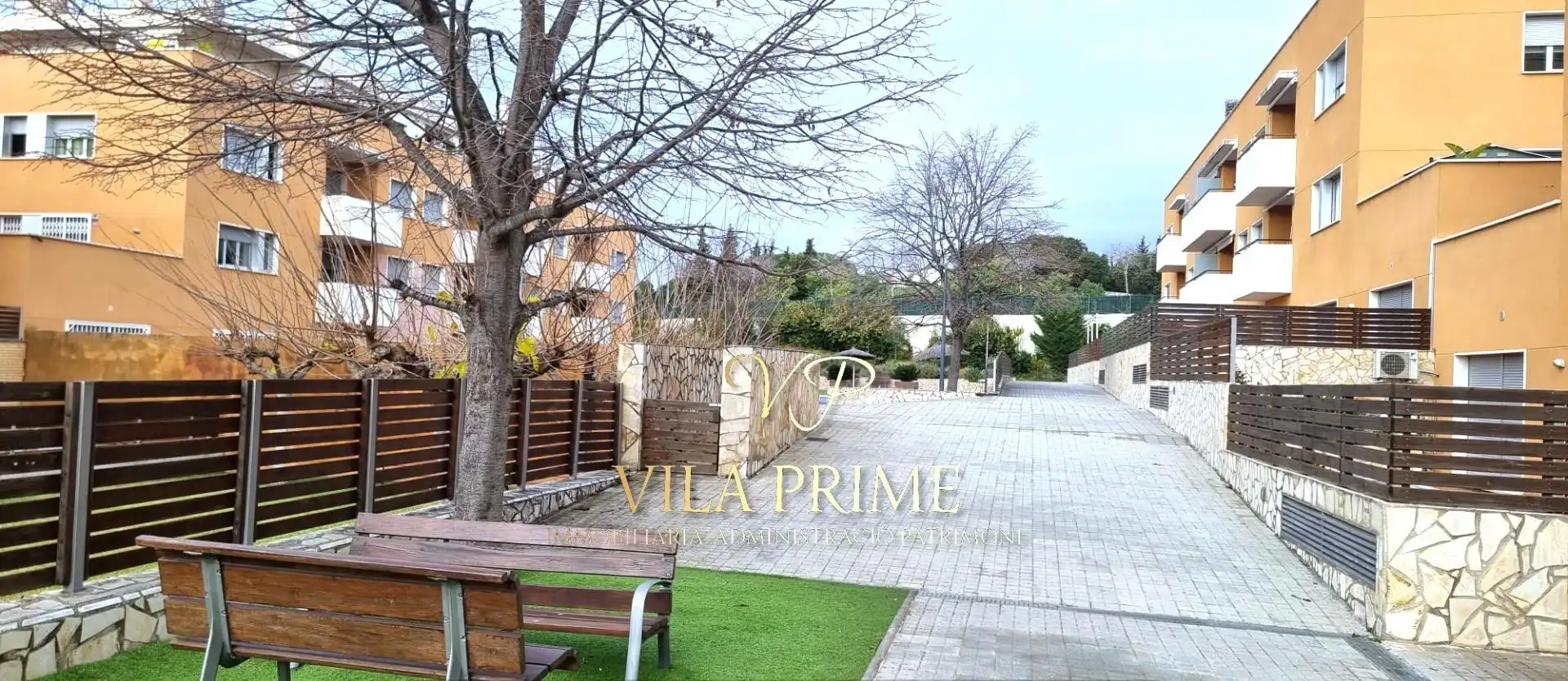 Jardí de Dúplex en venda en Sant Feliu de Guíxols amb Aire condicionat, Calefacció i Jardí privat
