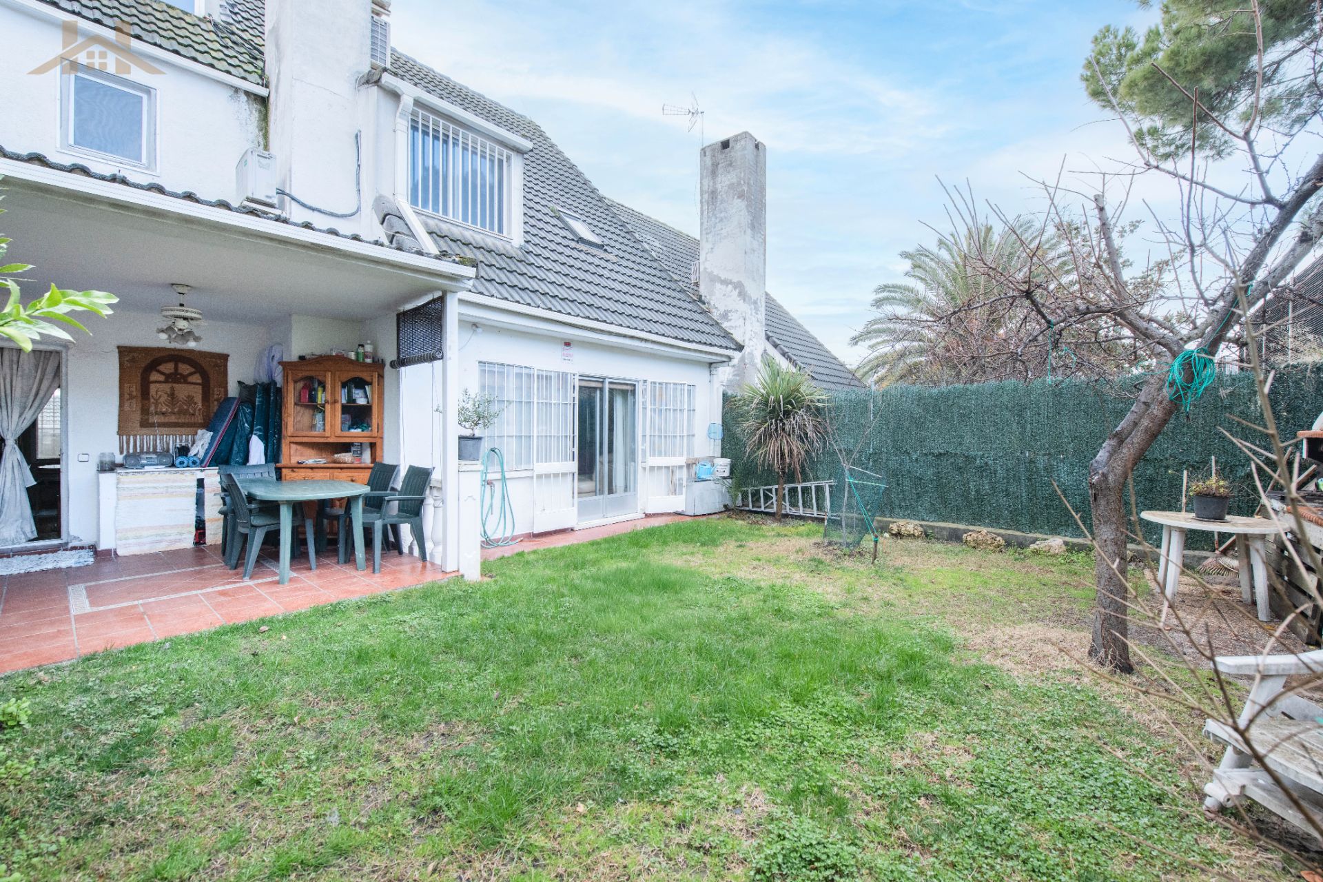 Jardí de Casa adosada en venda en Pozuelo de Alarcón amb Aire condicionat, Calefacció i Jardí privat