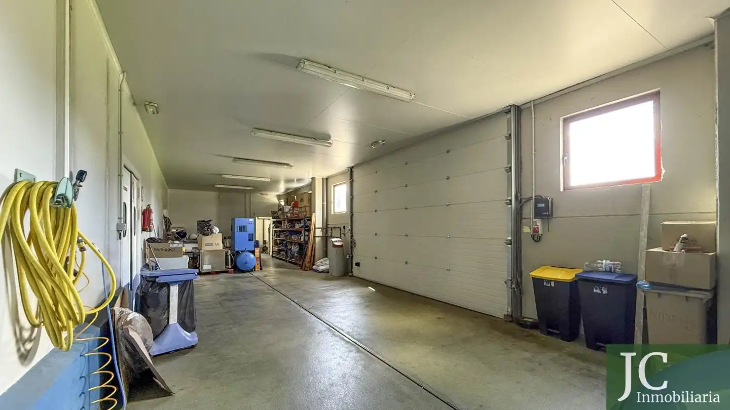 Nave industrial en venta en Guriezo