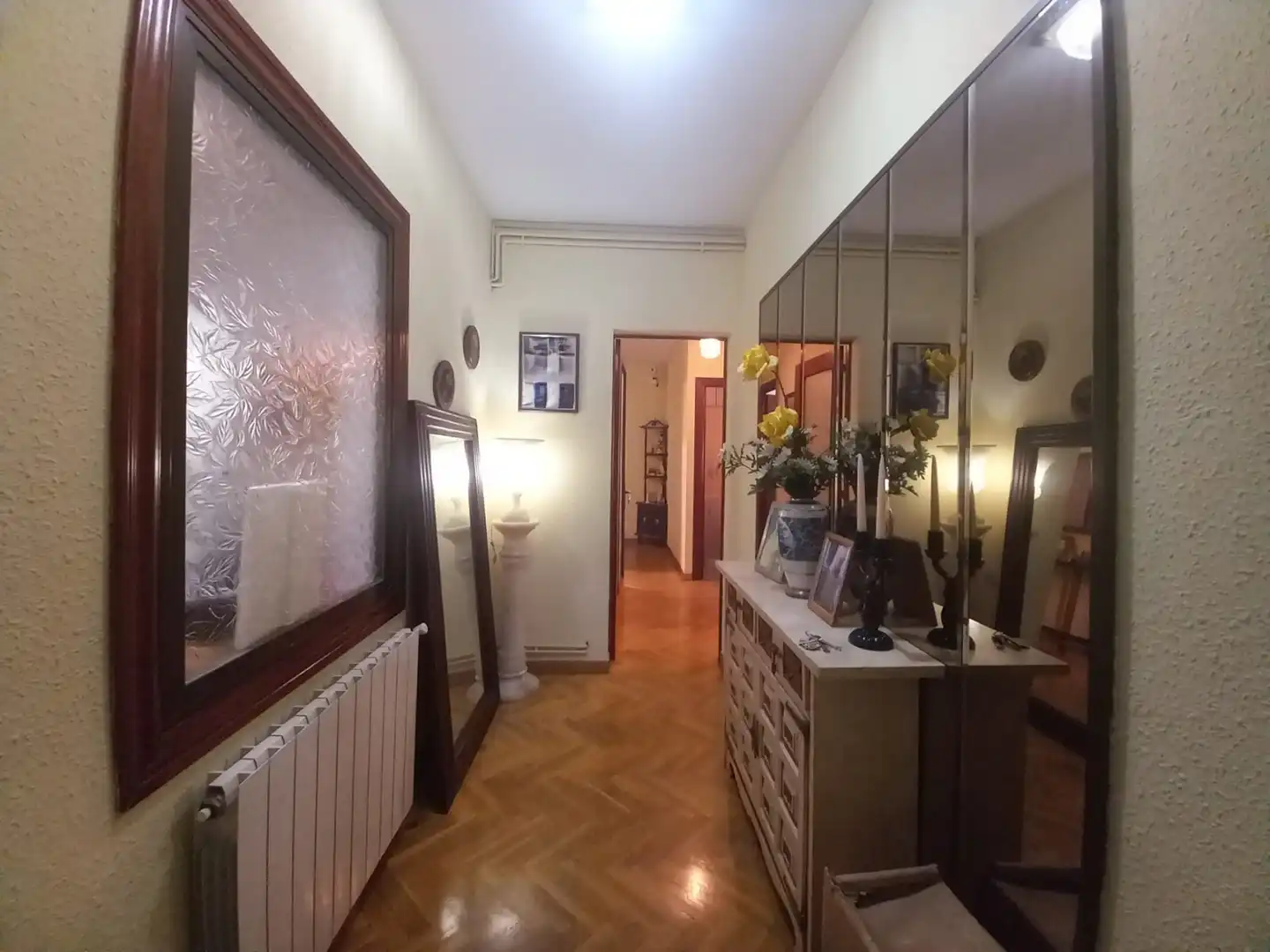 Wohnung zum Verkauf in Badalona mit Klimaanlage, Heizung und Terrasse