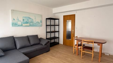 Foto 2 de Piso de alquiler en Caranza, Ferrol