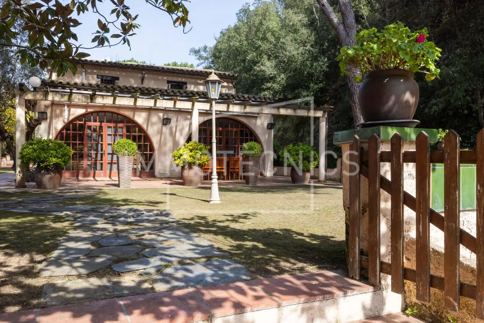 Jardí de Finca rústica en venda en Sant Iscle de Vallalta amb Calefacció, Jardí privat i Piscina