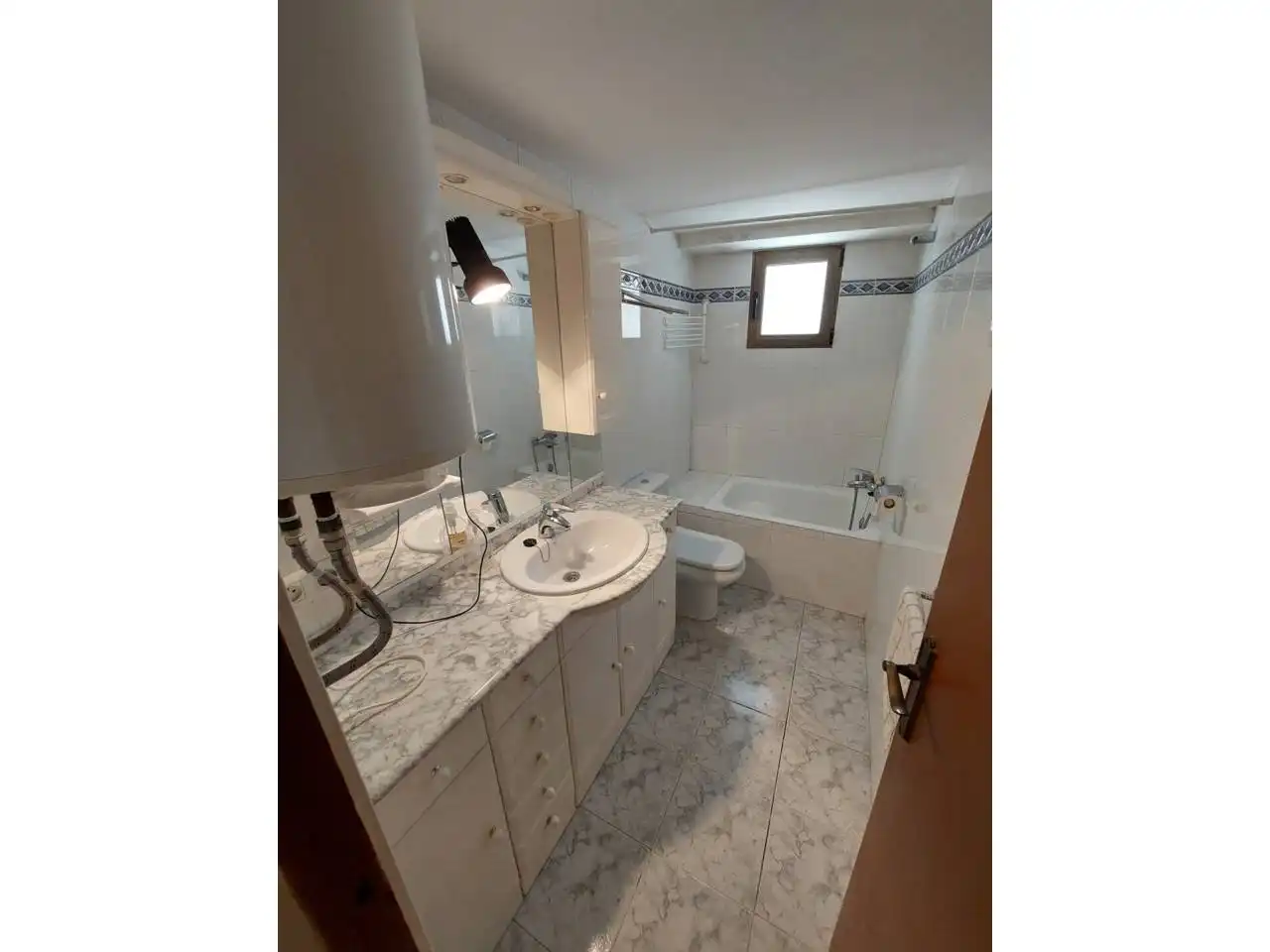 Bathroom of Country homes for sale in Conesa  with Heating
