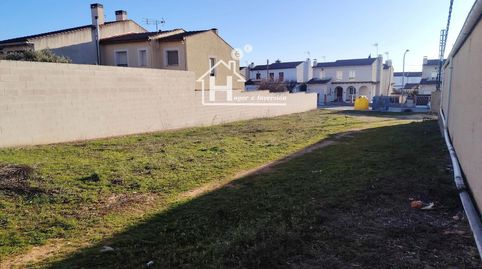 Solar urbano en zona llana de Horche, con posibilidad de segregar en 3 parcelas