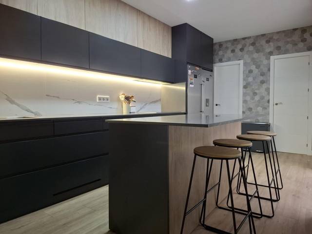 Casa-chalet en Venta en Ollerías - San Cayetano