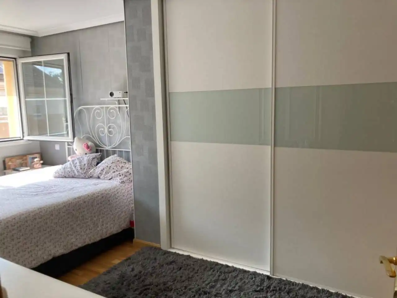 Habitación de Casa adosada en venta en Arroyo de la Encomienda con Aire acondicionado, Calefacción y Jardín privado