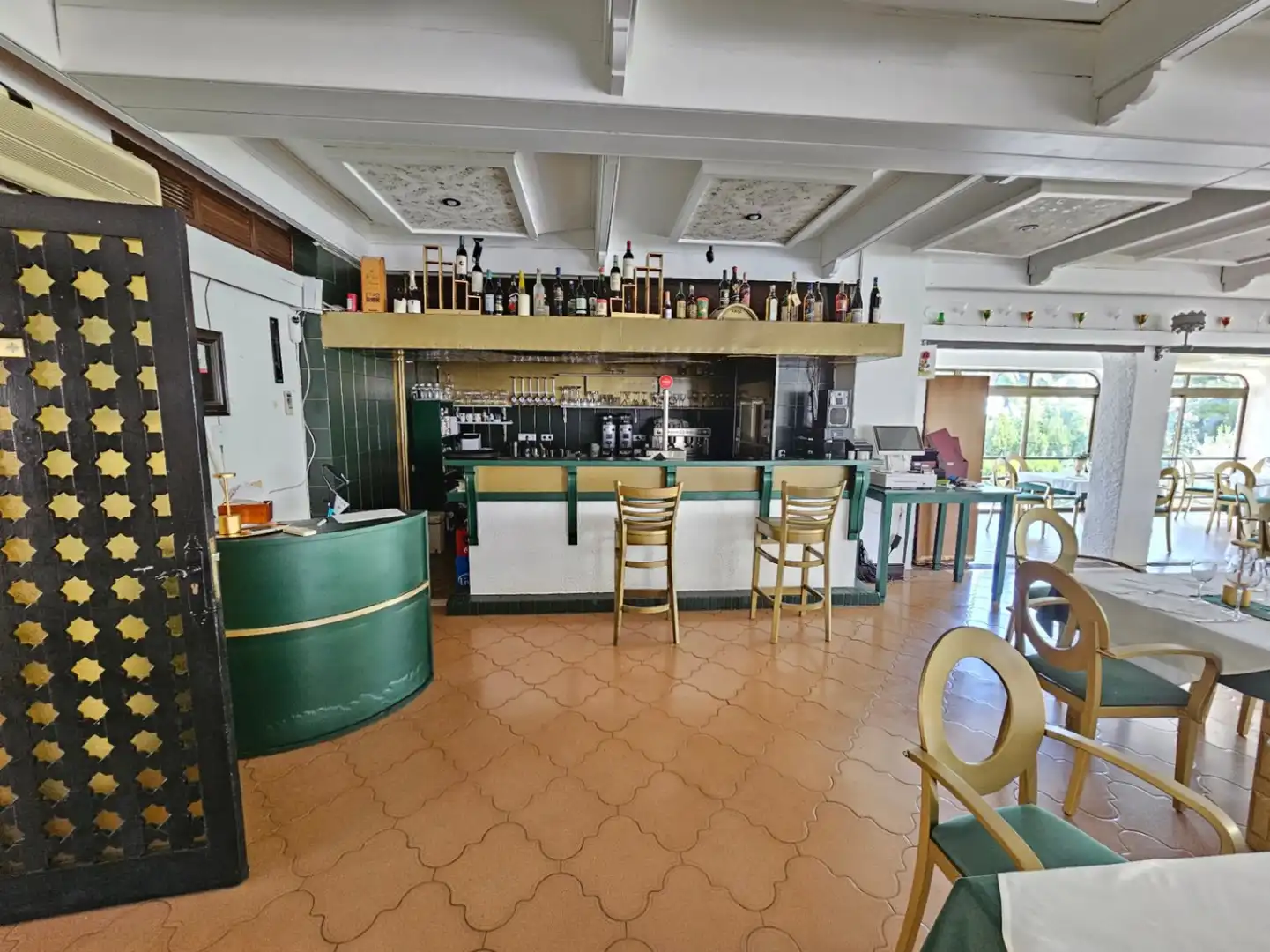 Local en venta en Alcalà de Xivert con Amueblado
