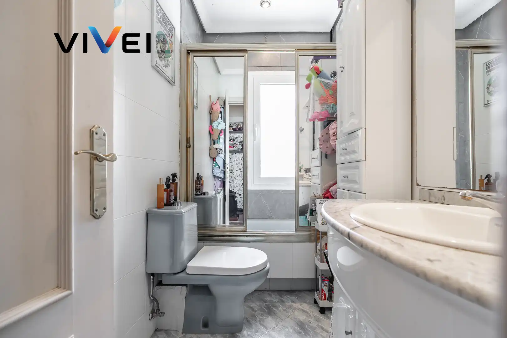 Bathroom of Flat for sale in Madrid  with Heating