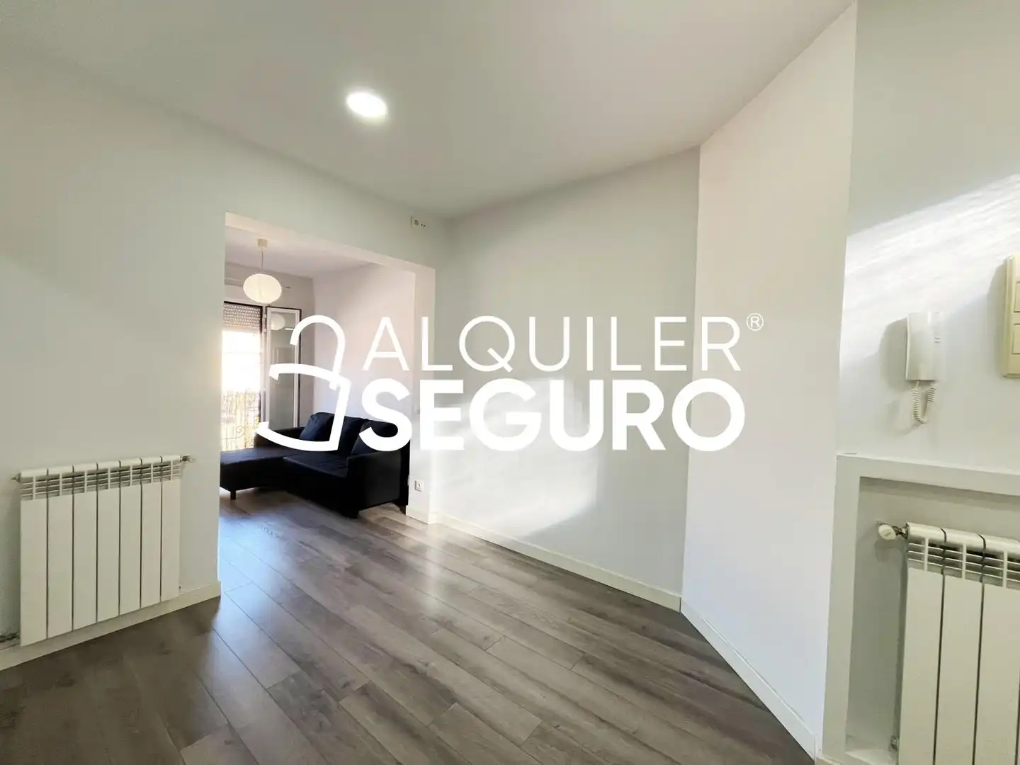Bedroom of Flat for rent in Madrid  with Heating and Furnished