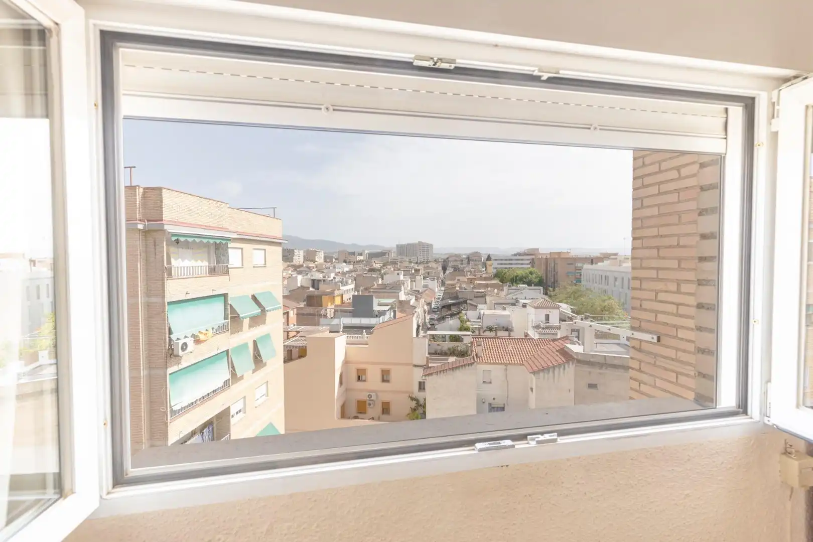 Terraza de Piso en venta en Granada con Aire acondicionado, Calefacción y Balcón