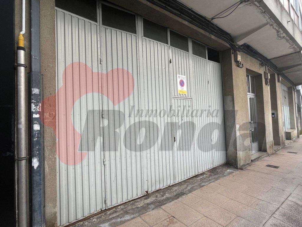 Local en venda en Lugo Capital