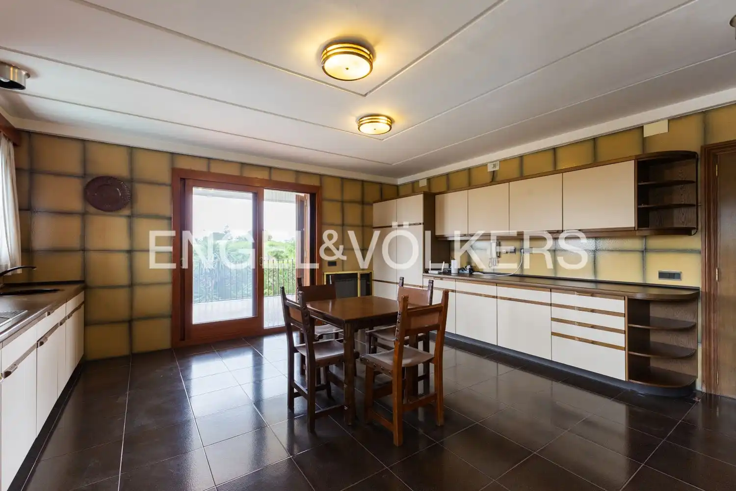 Comedor de Casa o chalet en venta en Chiva con Aire acondicionado, Calefacción y Jardín privado