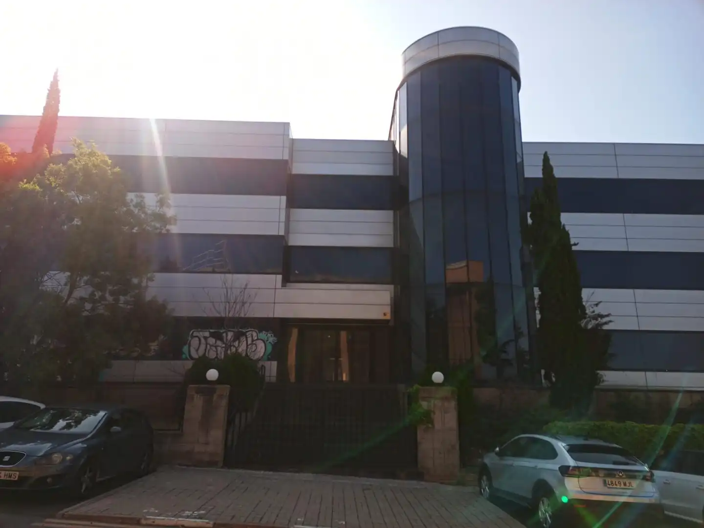 Vista exterior de Edificio en venta en Las Rozas de Madrid