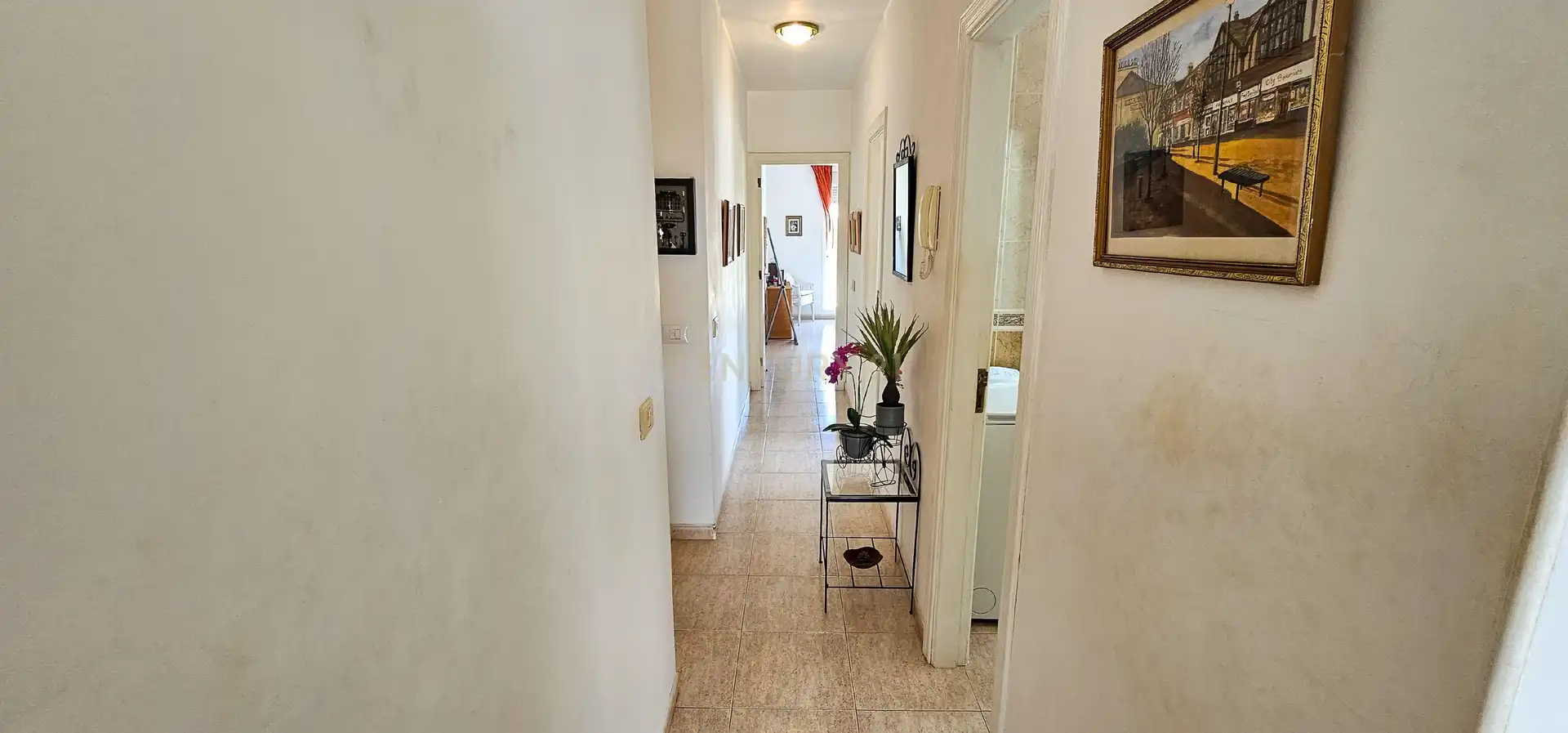 Apartments for sale in Arona