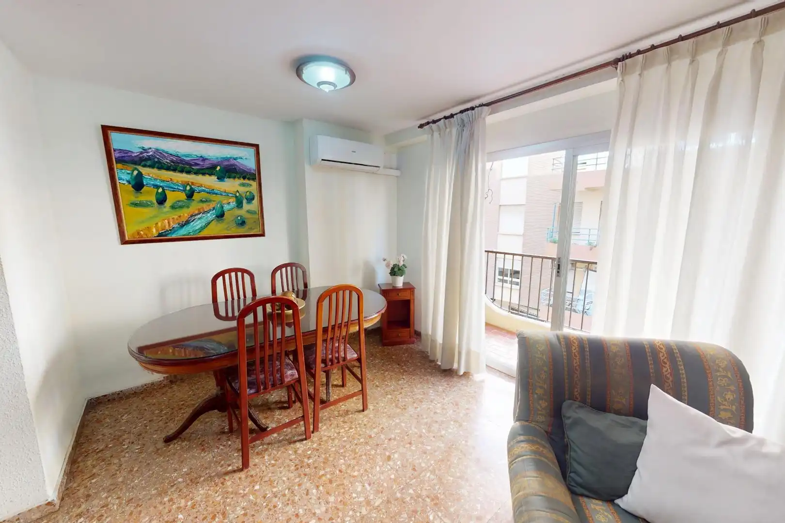 Sala de estar de Piso en venta en Burjassot con Balcón