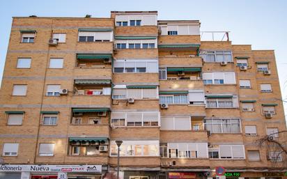 Außenansicht von Wohnung zum verkauf in  Granada Capital mit Klimaanlage und Balkon