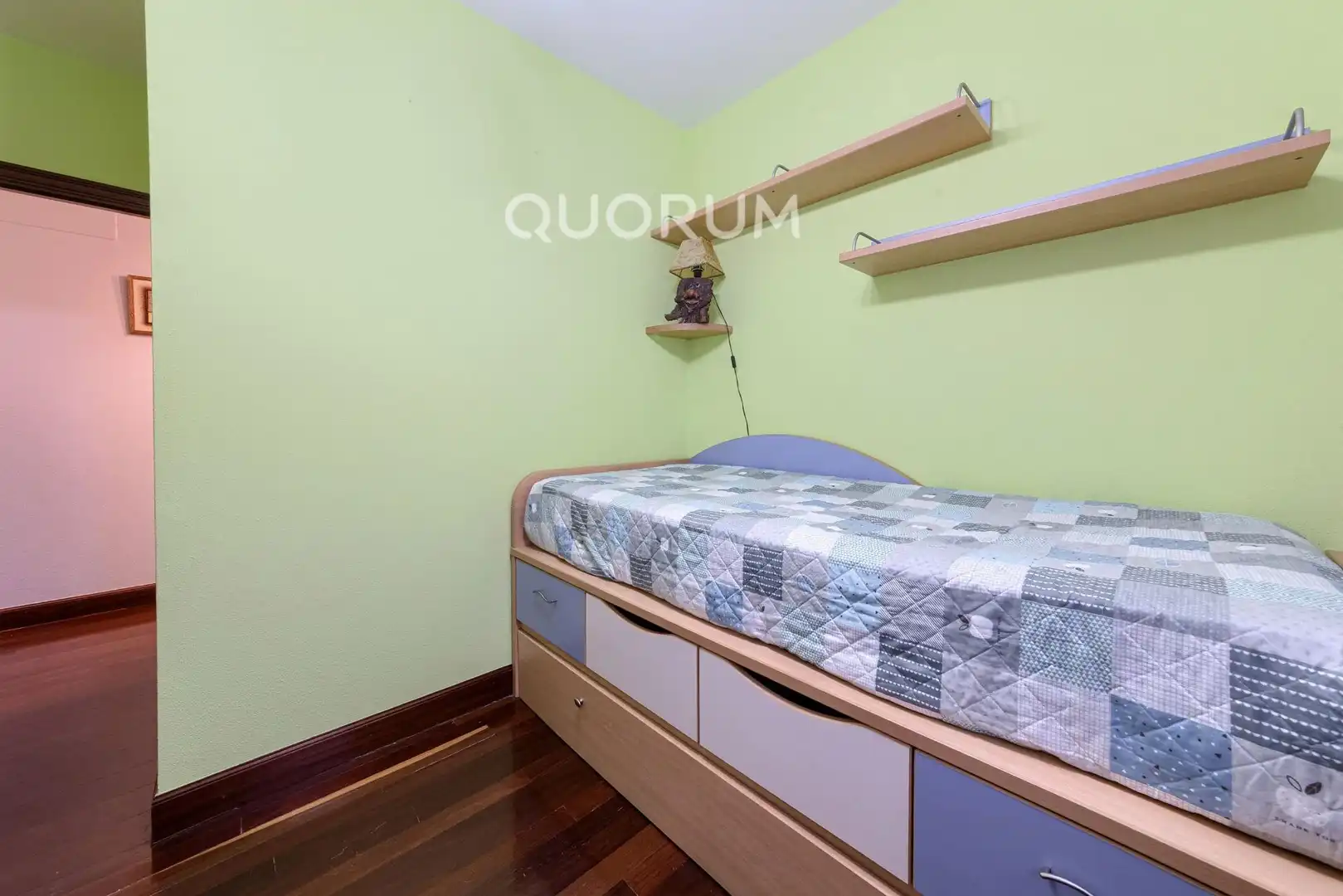 Habitación de Piso en venta en Barakaldo  con Calefacción, Trastero y Amueblado
