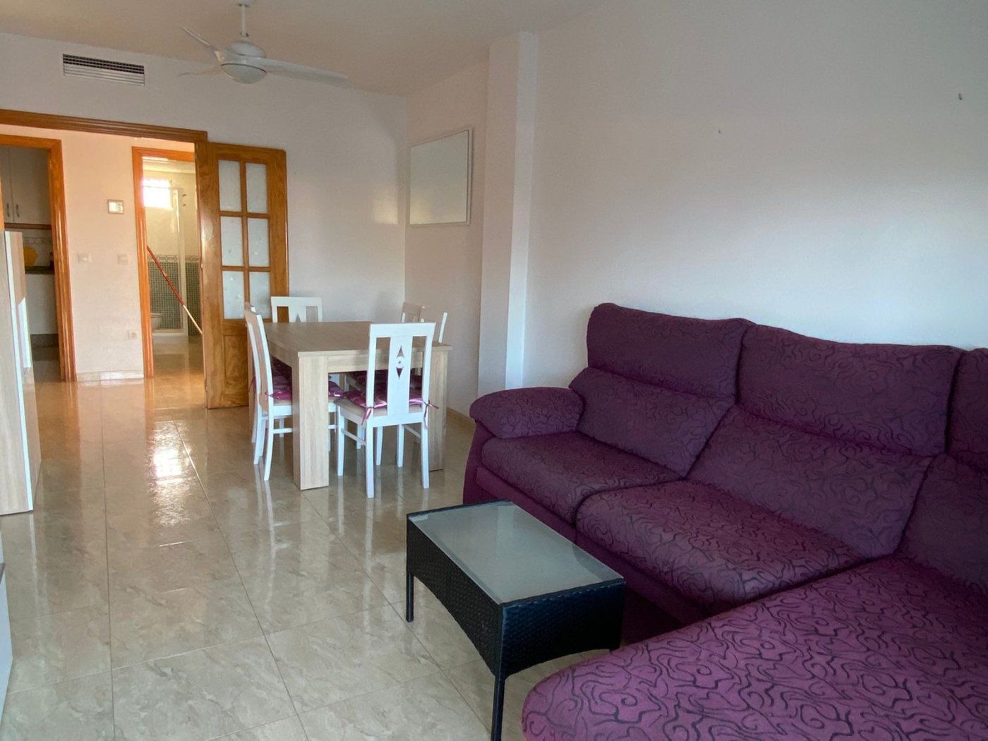 Sala d'estar de Apartament en venda en Águilas amb Aire condicionat, Calefacció i Jardí privat