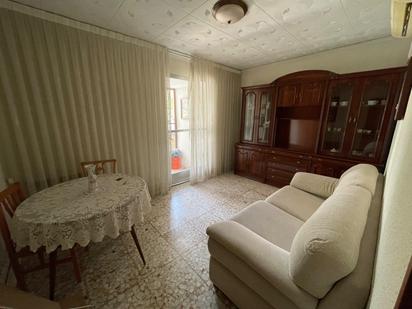 Sala d'estar de Pis en venda en  Albacete Capital amb Calefacció