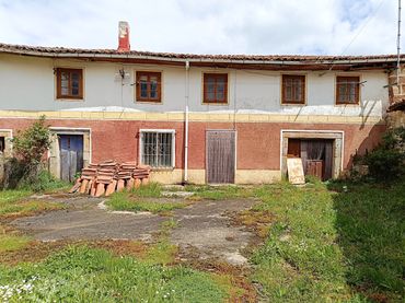 Haus mit Garten zum Verkauf in Ligüérzana - CL MAYOR            LIGU