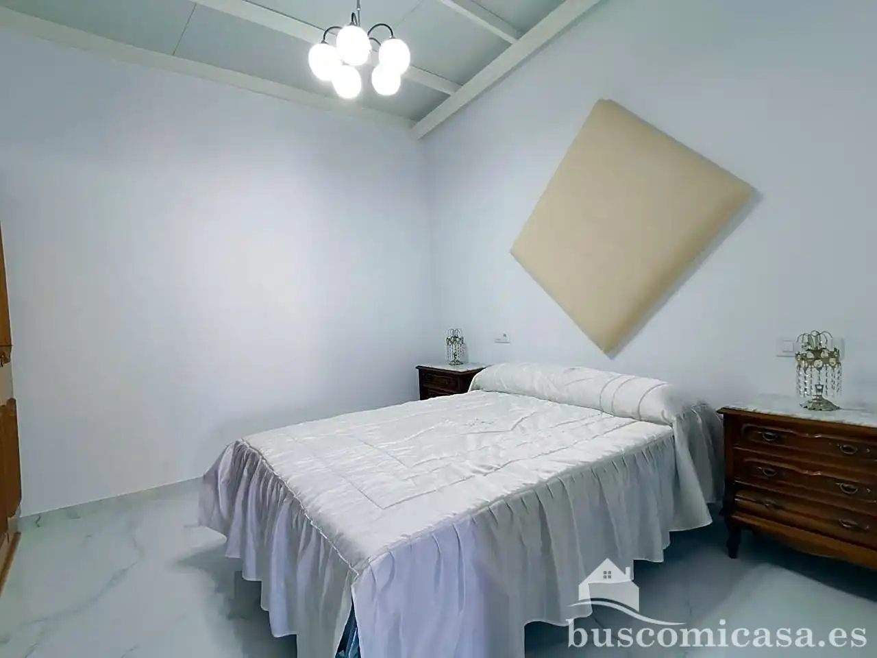 Estudio de alquiler en Isaac Peral, Centro ciudad