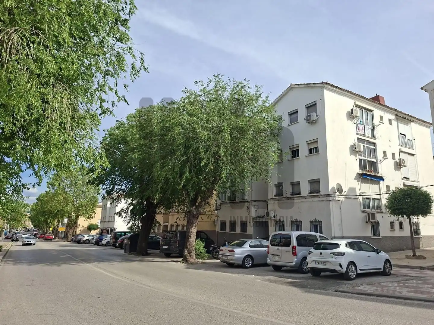 Vista exterior de Pis en venda en Jaén amb Aire condicionat i Terrassa