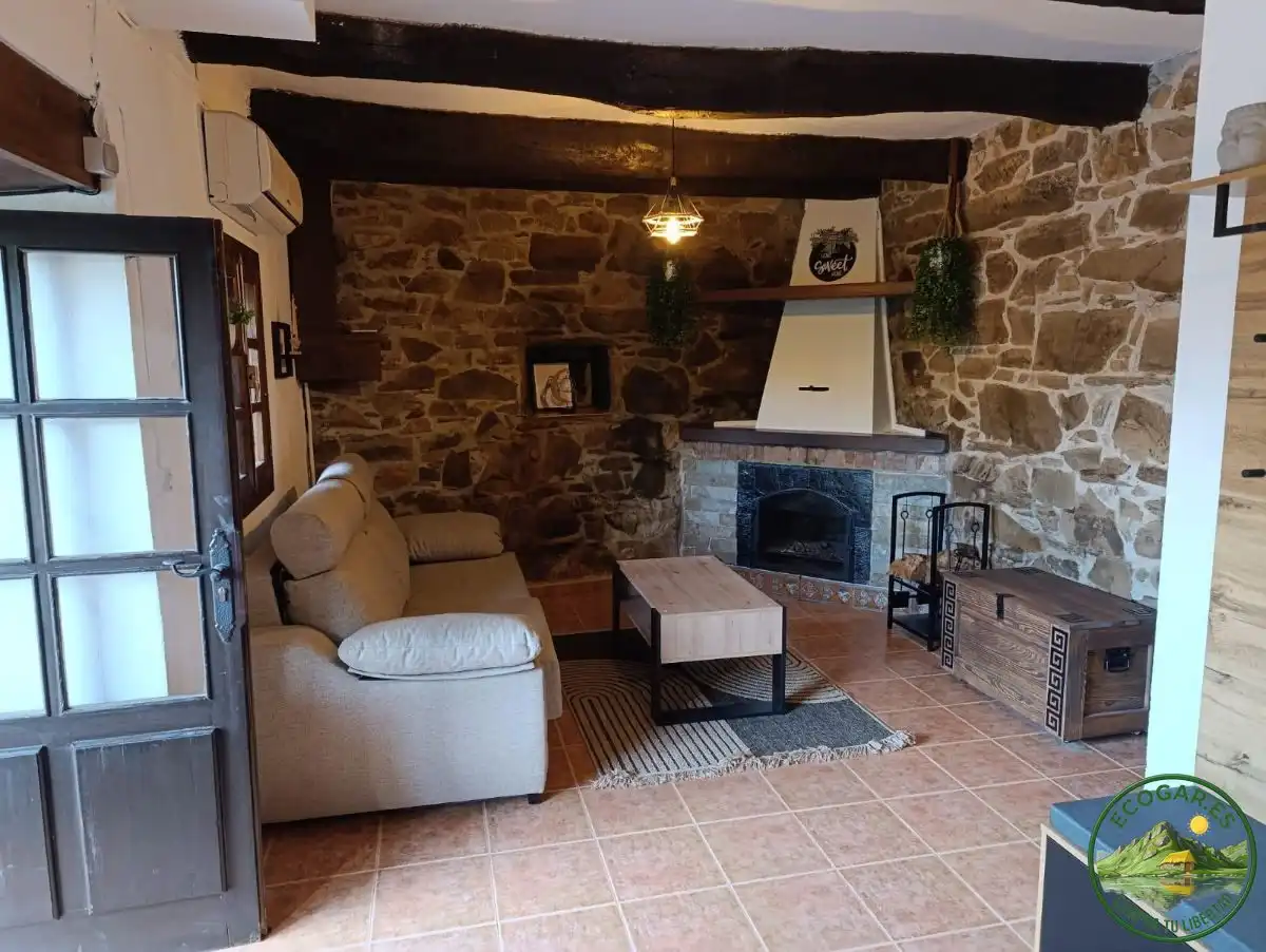 Sala de estar de Casa o chalet en venta en Arganza con Calefacción, Jardín privado y Terraza
