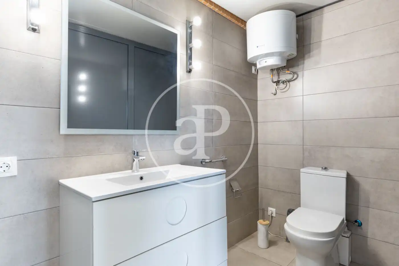 Bathroom of Attic for rent in Alboraya  with Air Conditioner, Heating and Private garden
