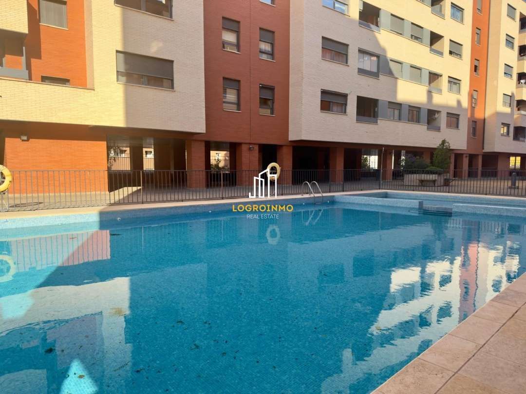 Flat for sale in San Millán - Ayuntamiento