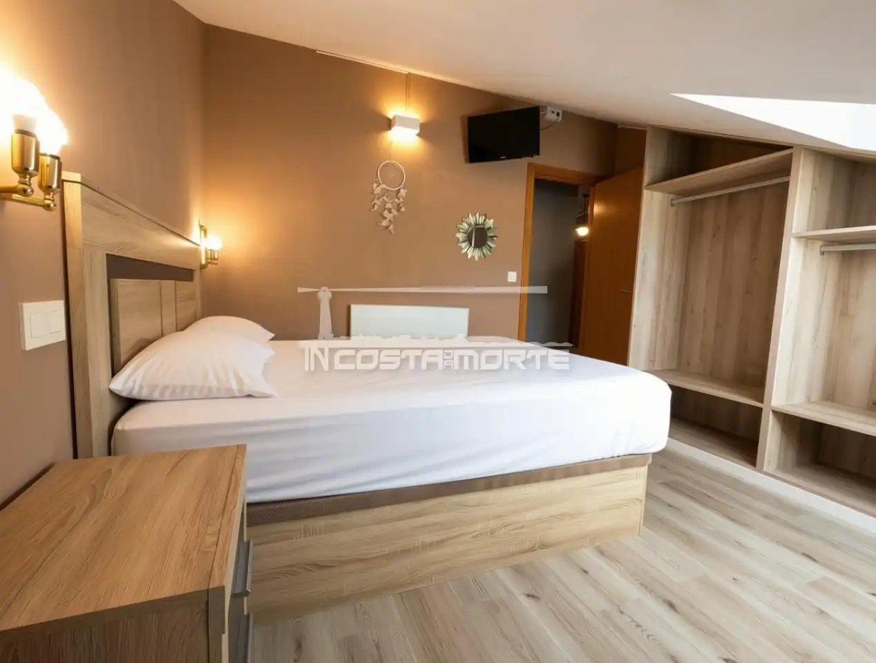 Habitación de Ático de alquiler en Fisterra con Amueblado