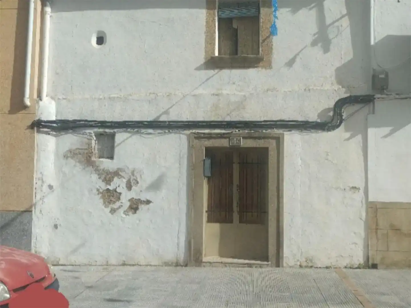 Vista exterior de Casa adosada en venda en Casar de Cáceres