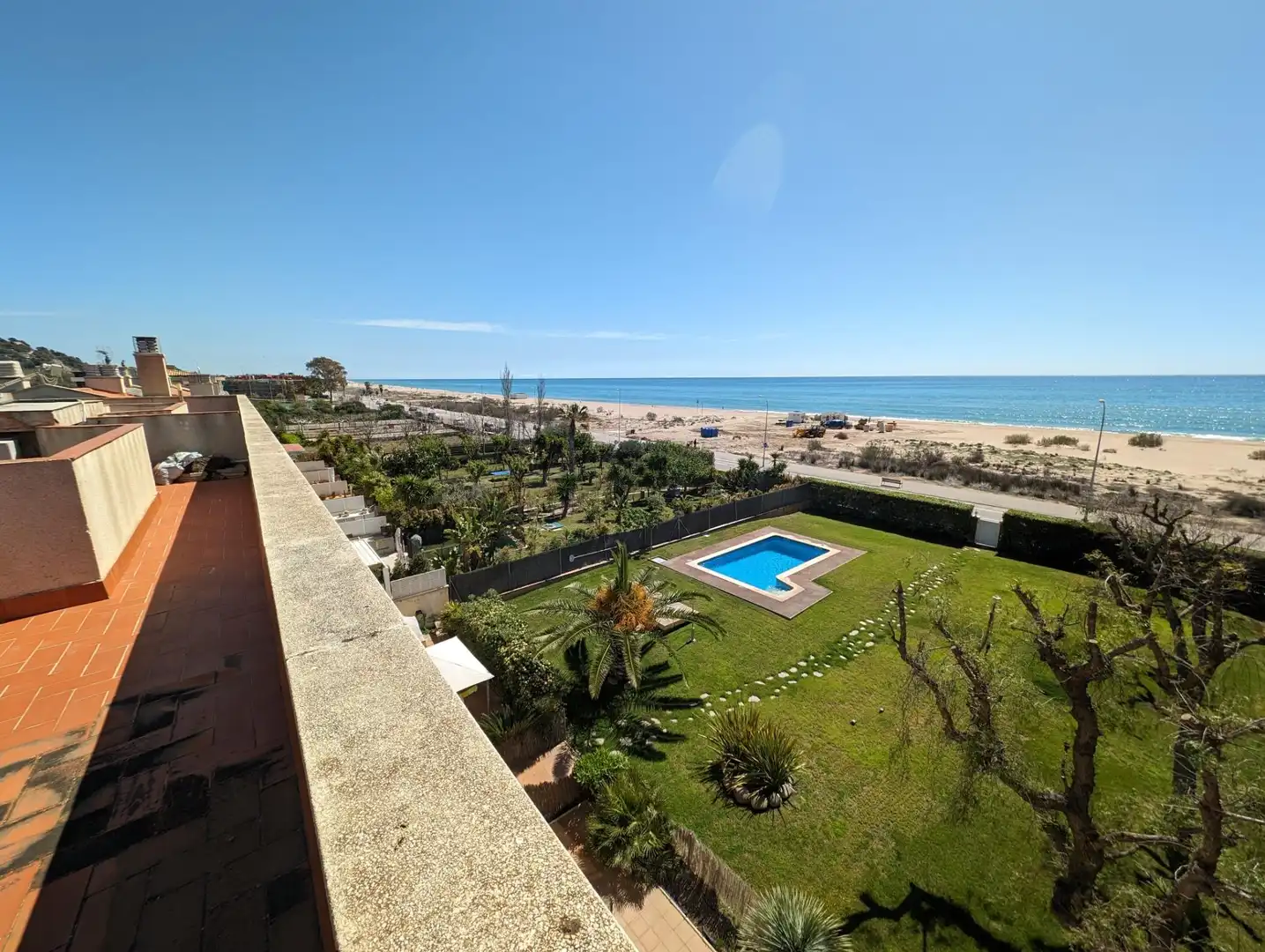 Exterior view of Attic for sale in Castelldefels  with Air Conditioner, Heating and Private garden