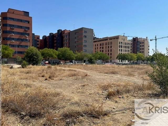Terreno industrial en Venta en Arroyo De La Bulera en Butarque