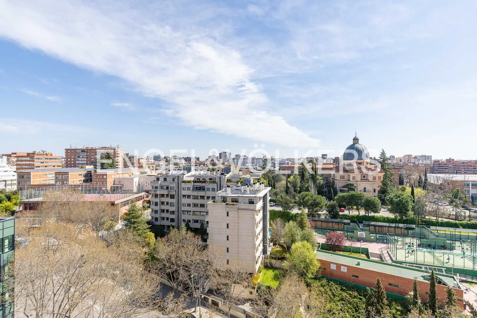 Exterior view of Flat for rent in Madrid  with Air Conditioner, Heating and Terrace