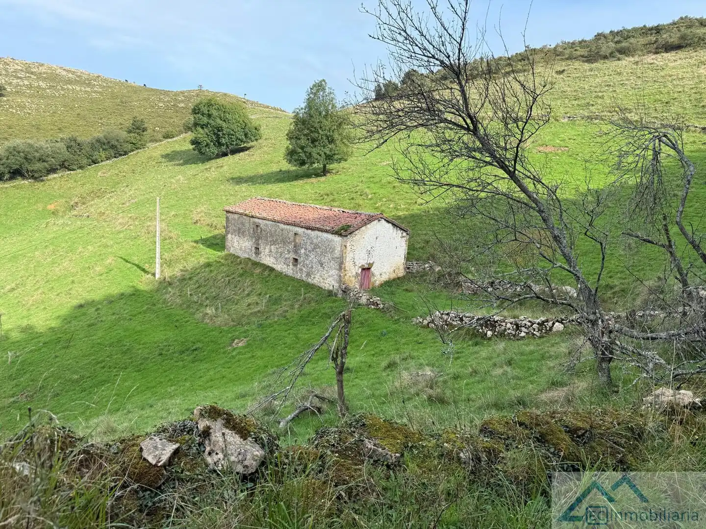 Vista exterior de Casa o xalet en venda en Entrambasaguas