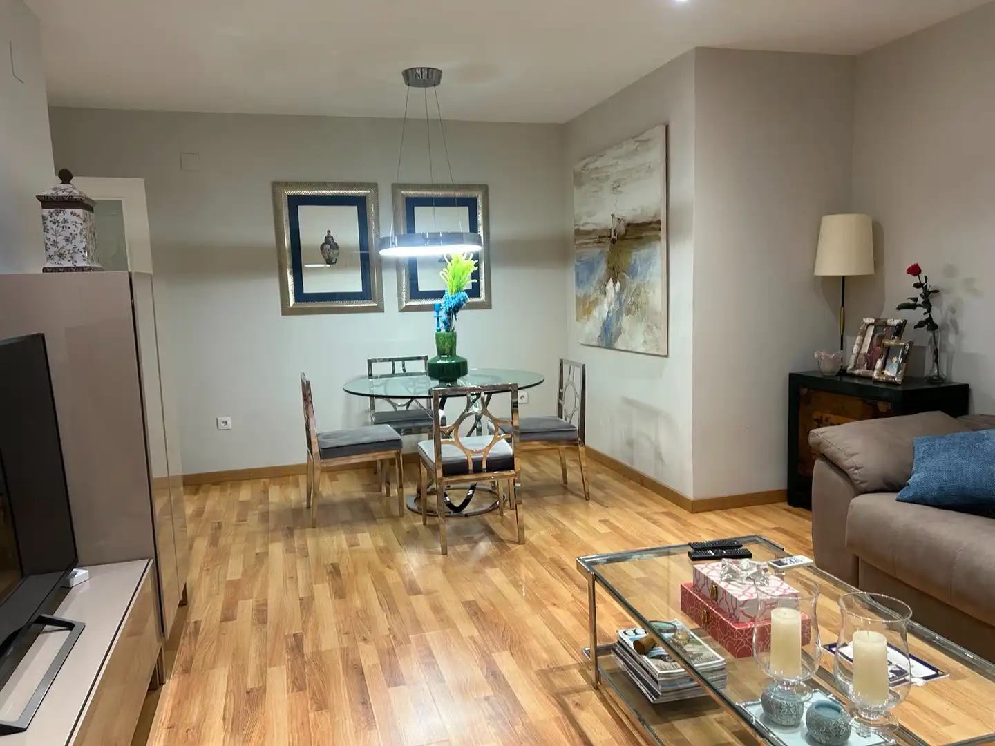 Comedor de Piso en venta en Valencia con Aire acondicionado, Amueblado y Balcón