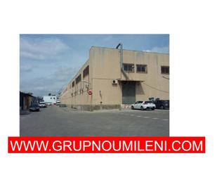 Exterior view of Industrial buildings for sale in Manises