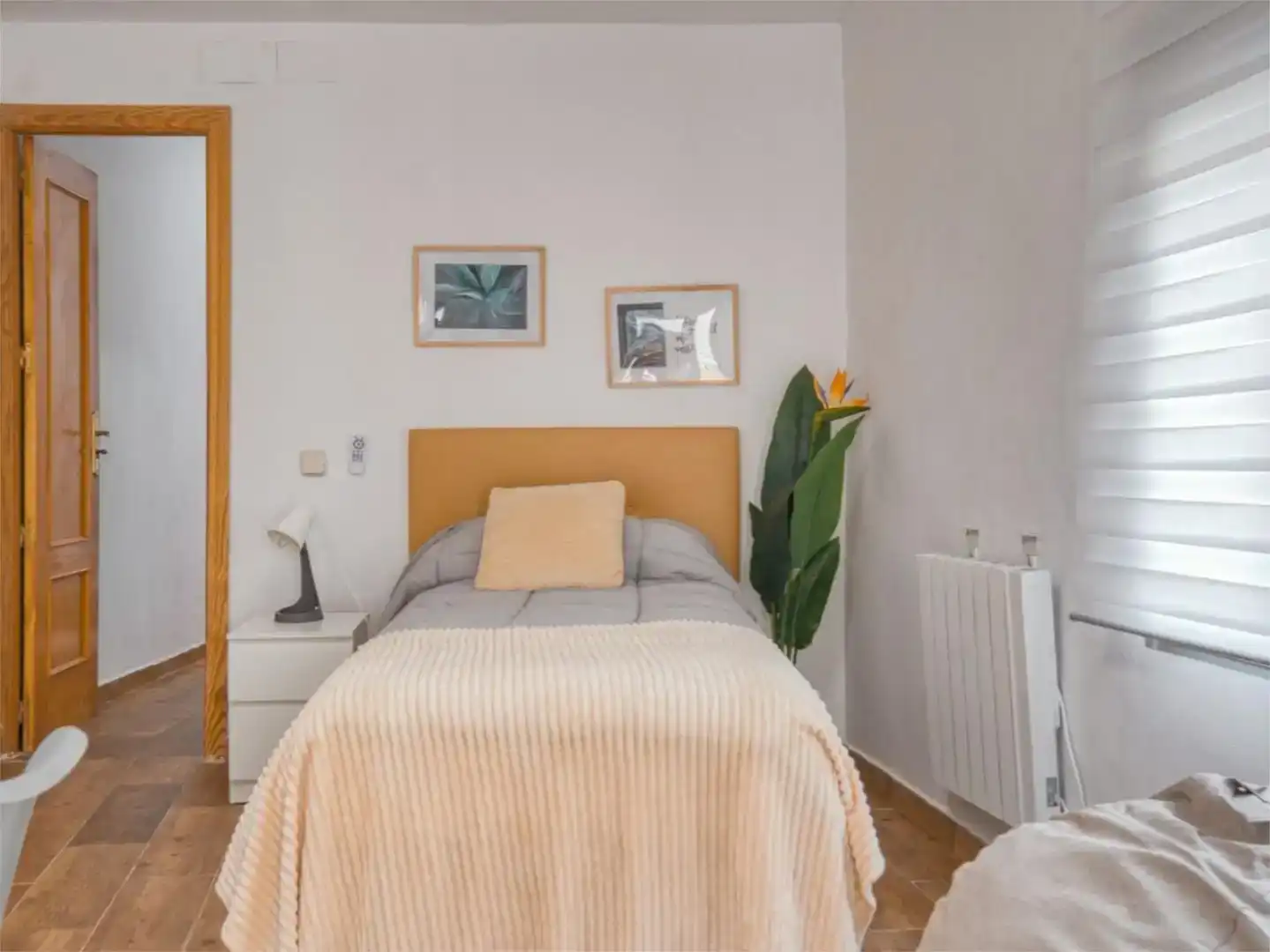 Bedroom of Study for rent in Estremera  with Air Conditioner, Furnished and Balcony