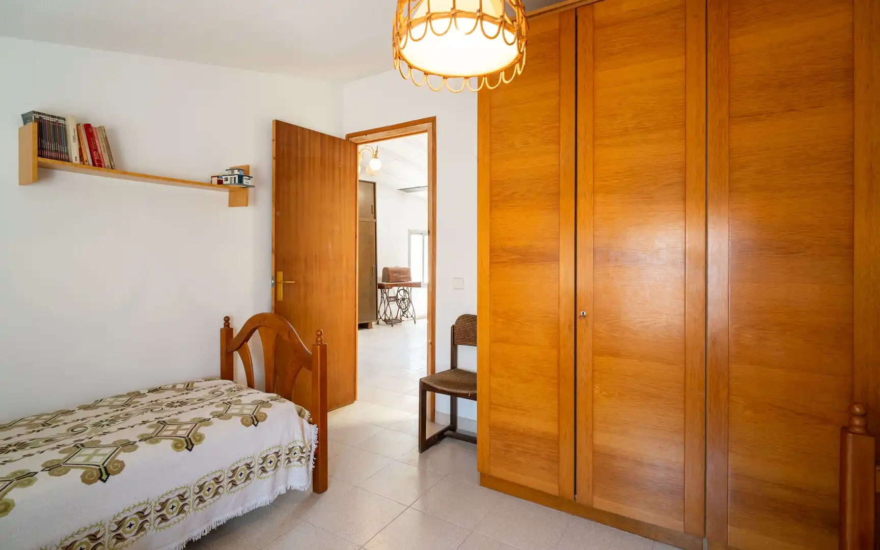 Habitación de Casa o chalet en venta en Vallmoll con Trastero, Amueblado y Balcón
