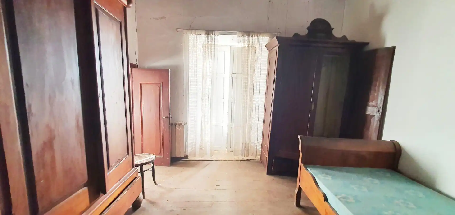 Habitación de Finca rústica en venta en Castropol con Jardín privado, Trastero y Balcón