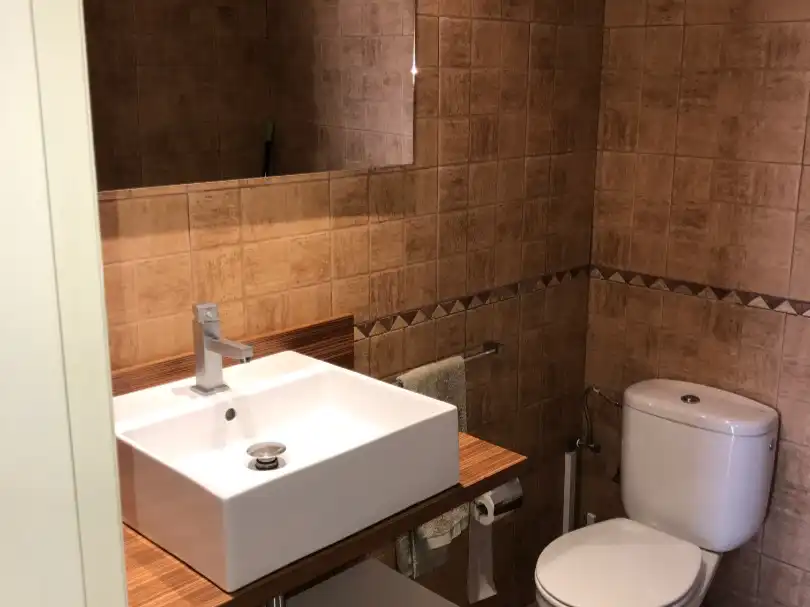 Bany de Àtic en venda en Churriana de la Vega amb Aire condicionat, Terrassa i Balcó