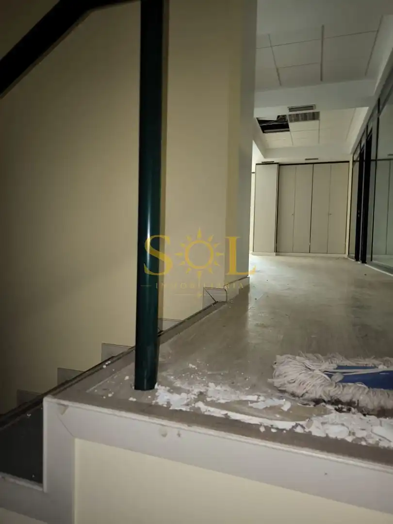 Business premises to rent in Plaza Cortes Leonesas, imagen 8