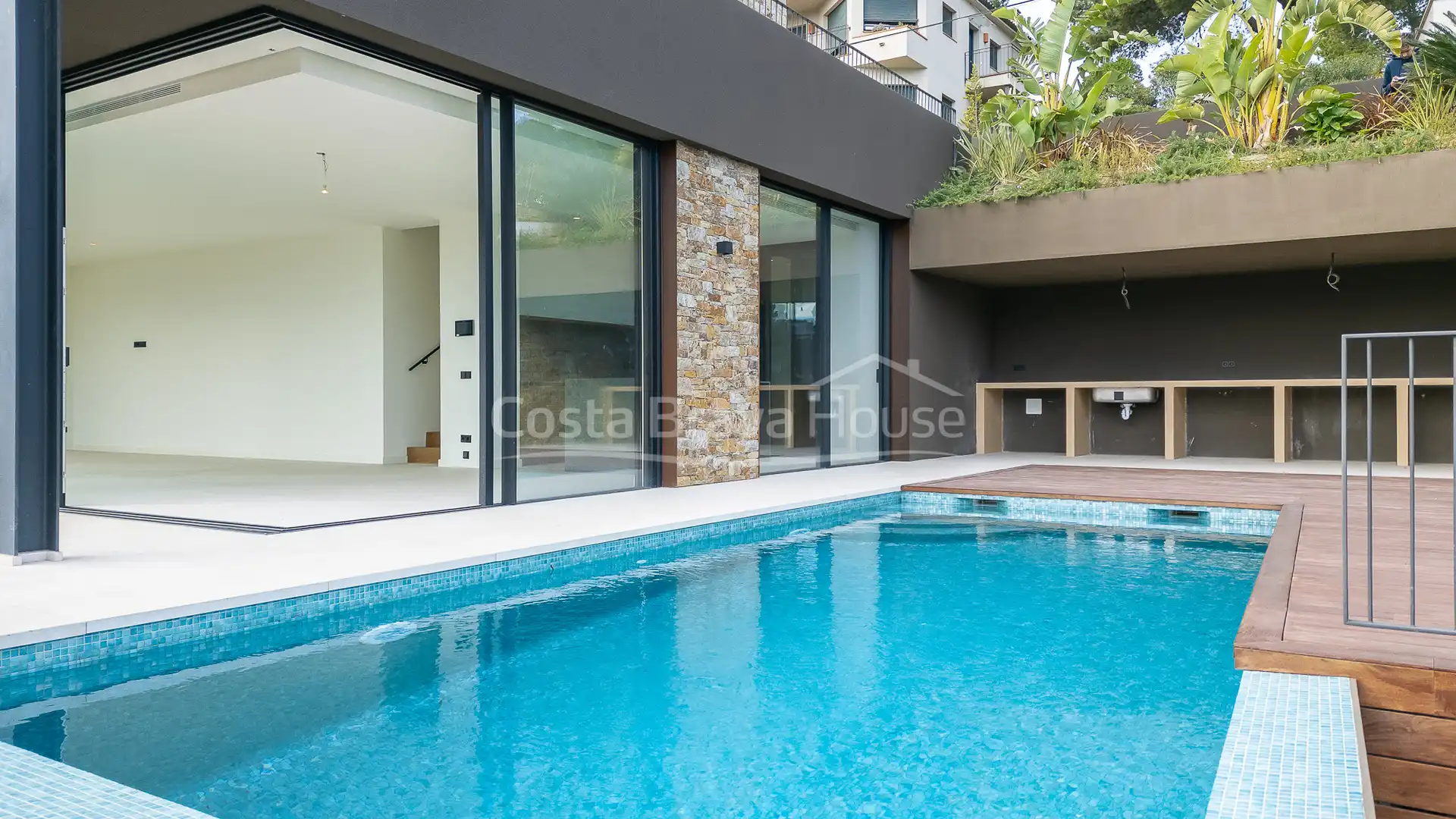Swimming pool of Houses for sale in Begur  with Air Conditioner, Heating and Private garden