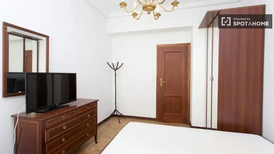 Room in Castellana