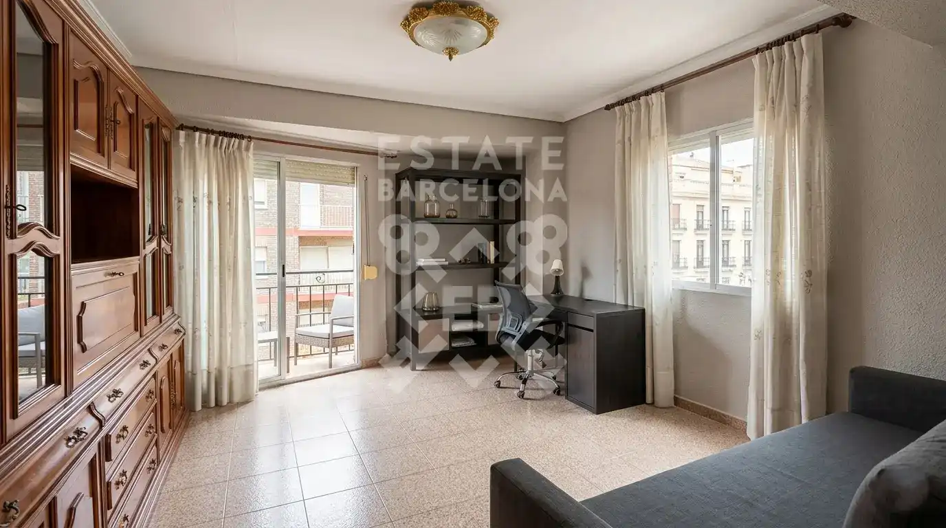 Habitación de Apartamento en venta en Valencia con Amueblado y Balcón
