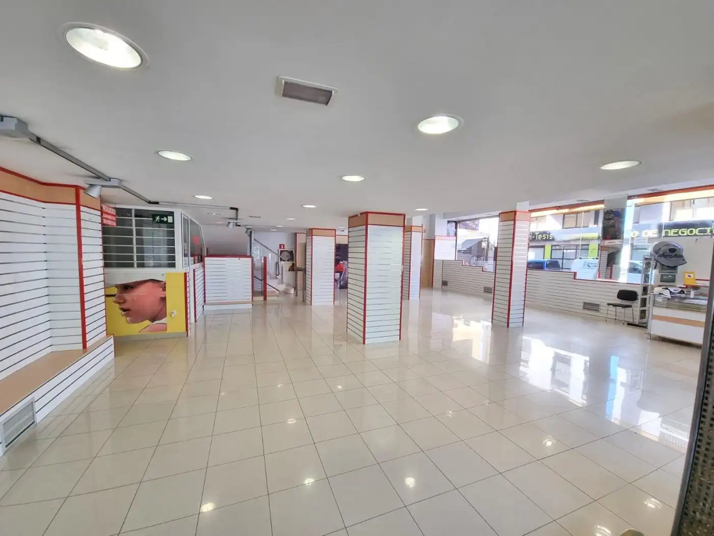 Local comercial en venda a Calle ave maria  en  ponferrada 31, imagen 5
