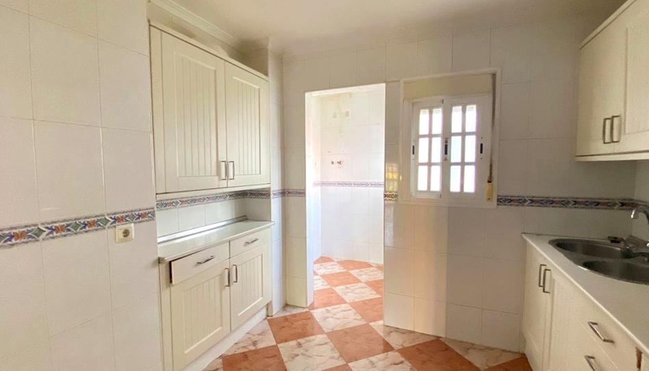 Foto 1 de Pis en venda a Ramón J. Sender, La Paz, Sevilla