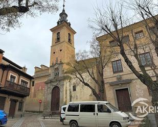 Exterior view of Duplex for sale in  Toledo Capital  with Air Conditioner